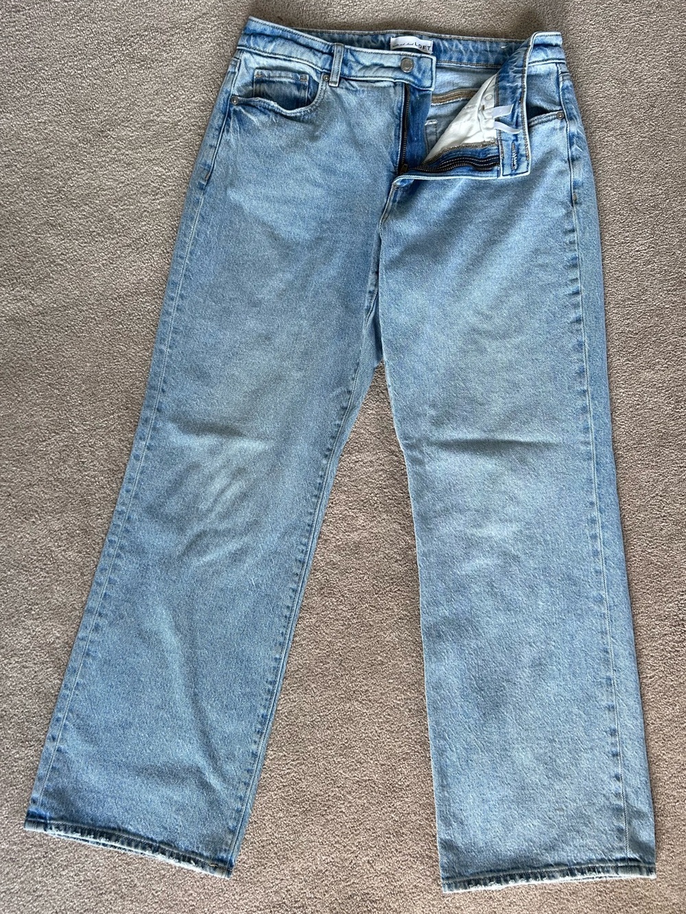 LOFT Light Blue CURVY FIT Straight-Leg Jeans